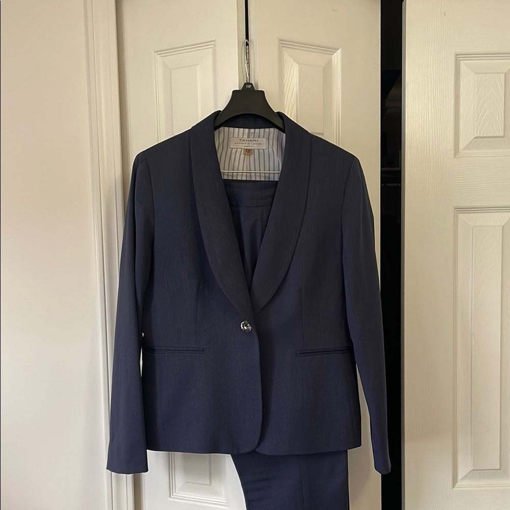 Elegant Navy Blazer and Pants Set